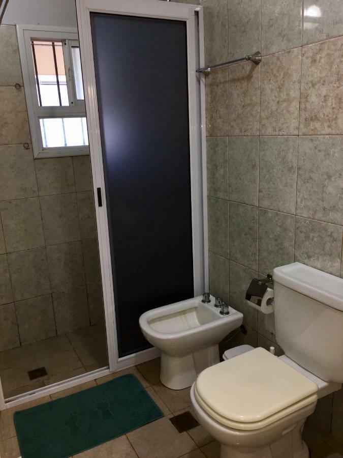 Вилла Casa Con Garage Puerto Iguazu, Zona Residencial Экстерьер фото